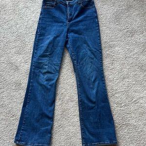 Body flattering NYDJ Tummy Tuck jeans